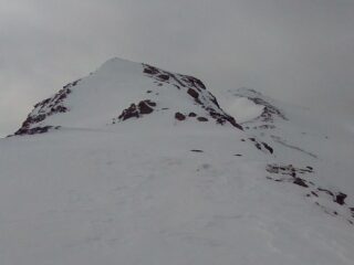 La seconda elevazione; vetta in alto a dx