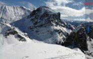 Aiguille Lauzet e in basso a destra la Roche Robert, dalla bosse 2401m