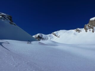 Grande ambiente e innevamento ottimo quassù...