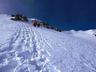 Uscita alla forcella alla dx. del colle