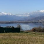 Verso il Lago di Viverone ed i rilievi verso Valle d'Aosta.