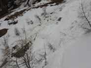 Altra slavina a quota 2150 circa.