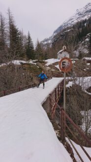 Il ponticello per Pouillayes