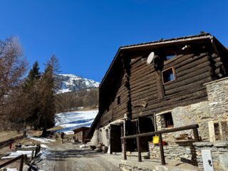 La bella borgata di Pra Claud e la situazione neve e strada del momento