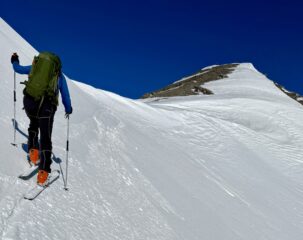 uscita al colletto sotto la Pta.