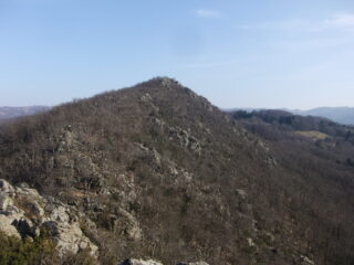 La rocca sud est vista da quella nord ovest