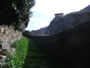 Si comincia a salire con vista castello