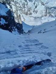 Parte centrale del canale, ottima neve pressata