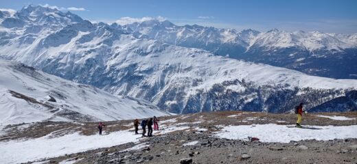 Poco prima della cima, tratto pelato dal vento