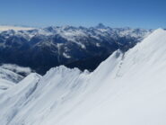 Dalla cresta sommitale panorama sul Monviso