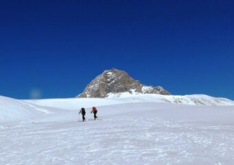 Risalita in cima alla Roir