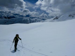 Poco sotto la cima