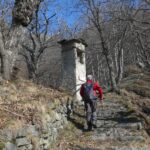 Uno dei tantissimi piloni votivi