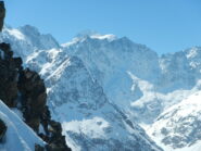 appare la Barre des Ecrins