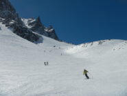 ben portante la neve nella Combe de Laurichard