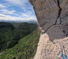 Alla sosta S3 tra L3 e L4 c'è anche un cordone per eventuale calata