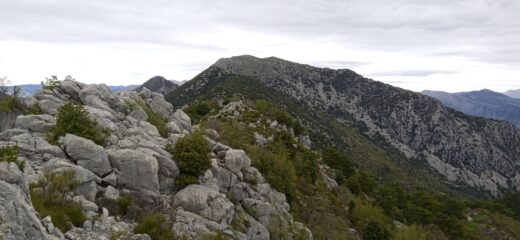 Sulla cresta verso il Passo Corna' e Monte Grammondo 