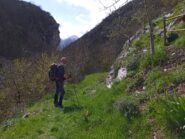 Discesa dalla borgata Licata per l' Orrido di Prale 