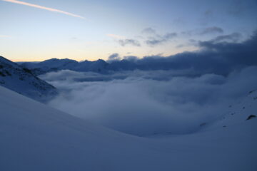 nebbia al mattino dal Plan du Bré fin sotto la Forclaz