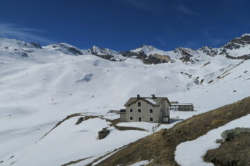 rientro dal versante del sentiero estivo