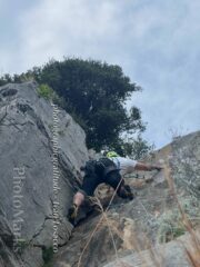 Kevin sul bel diedro fessurato di uscita