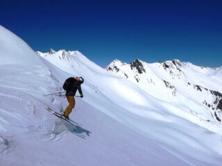 Inizio discesa a nord nel Vallon de l'Anesse