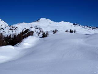 La P.ta Fetita appare in lontananza.