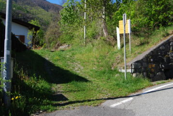 La partenza sul 102 dalla strada provinciale per Covarey 