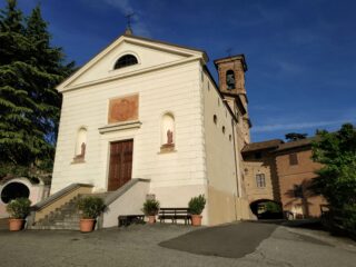 Chiesa e campanile di Moncestino.