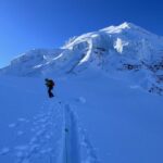 la bellissima seraccata che si ammira salendo sul ghiacciaio dopo aver sceso il colle