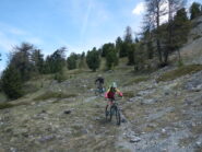 sentiero di discesa sul versante nord
