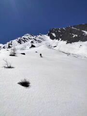 Sotto i canali neve ancora perfetta alle 12:30