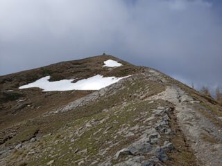 Il Monte Fronte' (m.2153) dal Passo 