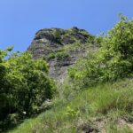 La falesia vista dal sentiero