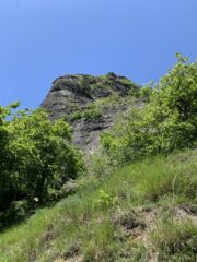 La falesia vista dal sentiero