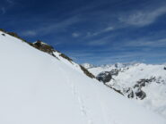 Traverso iniziale sotto la cima