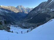 Salendo il Ciriegia con vista sul Piano della Casa Del Re
