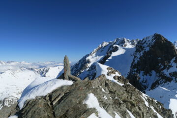 cima con vista sul Velan