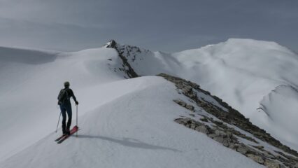 Gr. Clausis davanti a noi