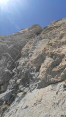 Campanella e scritta alla base