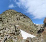 attacco: libero dalla neve, come tutta la cresta