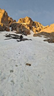 Alle 6 il canale prende già il sole