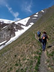 il sentiero che porta al Colle Moura delle Vinche