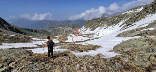 Discesa nel vallone dell'Ischietto verso la sella del monte d'Ischietto