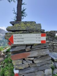 Deviazione, scendendo, al Fortino Comando.