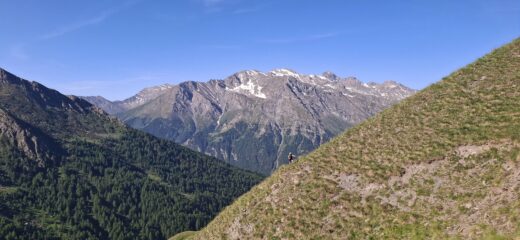 Il lungo traverso per entrare nel vallone vero e proprio