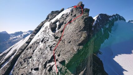 La placca con fessure per le mani