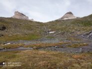 qualche decina di metri dopo il bivio per il 5a il punto migliore dove guadare il torrente