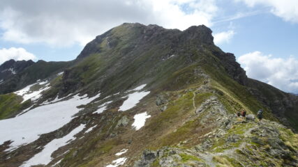 Sentiero di salita al Monte Morion