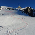 Traccia sul pendio che porta sotto l'Iswändli.